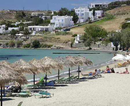 Cozy With Shared Pool At Marchello Holiday home Agia Irini (Paros)